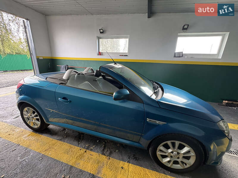 Кабріолет Opel Tigra 2005 в Камені-Каширському