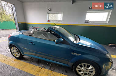 Кабриолет Opel Tigra 2005 в 