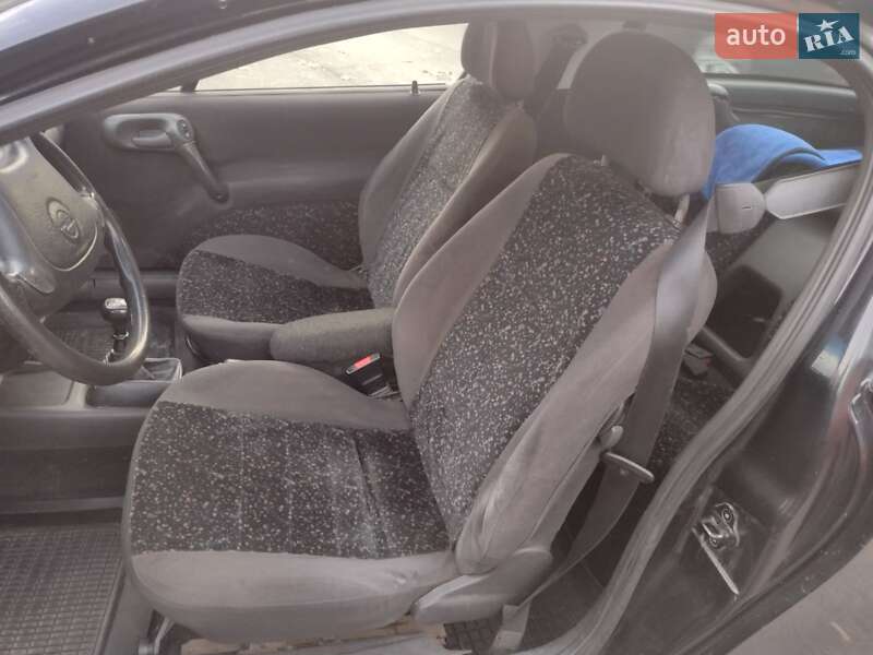 Купе Opel Tigra 1994 в Днепре