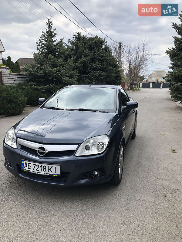 Кабріолет Opel Tigra 2006 в Дніпрі