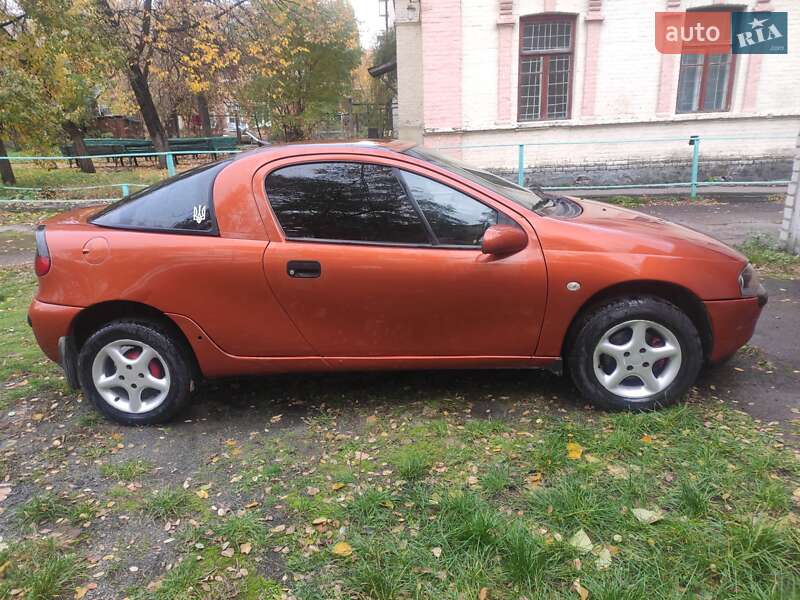 Купе Opel Tigra 1995 в Кременчуге