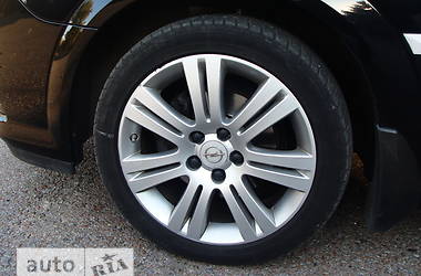 Седан Opel Vectra 2008 в 