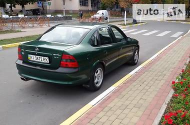 Седан Opel Vectra 1996 в Ирпене