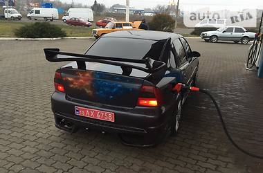Седан Opel Vectra 1999 в 