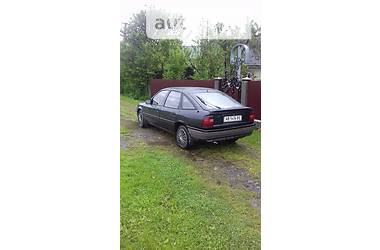 Хетчбек Opel Vectra 1990 в Івано-Франківську