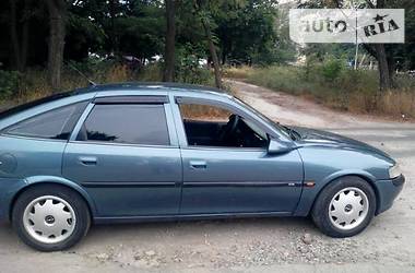 Хэтчбек Opel Vectra 1998 в Краматорске