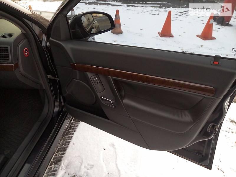 Седан Opel Vectra 2005 в Днепре