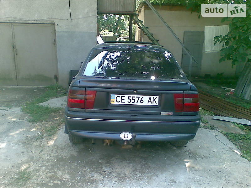 Лифтбек Opel Vectra 1995 в Черновцах