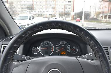 Седан Opel Vectra 2005 в Львове