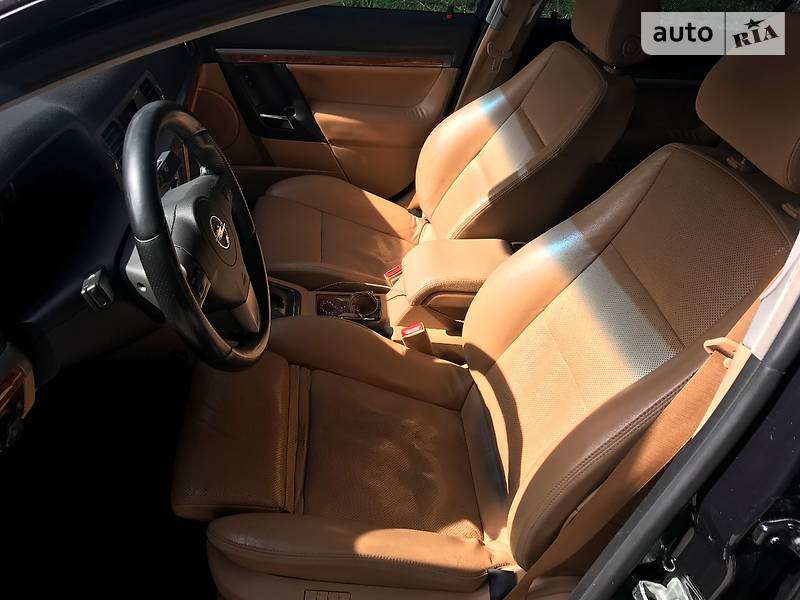 Седан Opel Vectra 2008 в Ирпене