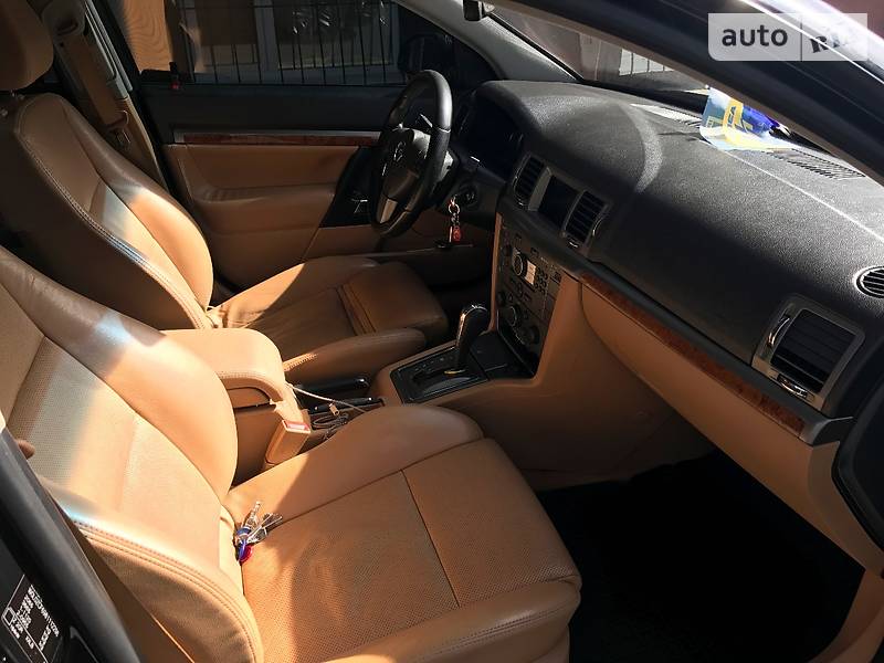 Седан Opel Vectra 2008 в Ирпене