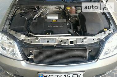 Седан Opel Vectra 2004 в Львові