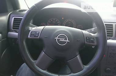 Седан Opel Vectra 2006 в Киеве