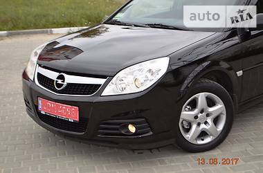 Седан Opel Vectra 2008 в Івано-Франківську