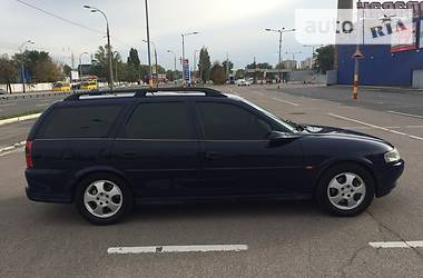 Универсал Opel Vectra 2000 в Киеве