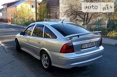 Хэтчбек Opel Vectra 2000 в Стрые