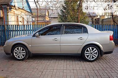 Седан Opel Vectra 2004 в Мариуполе