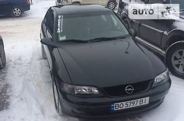 Лифтбек Opel Vectra 2000 в Подволочиске