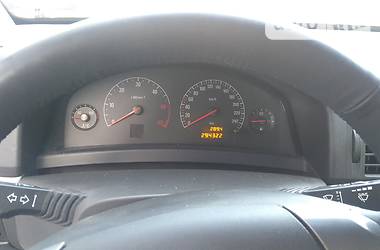 Седан Opel Vectra 2003 в Яготині