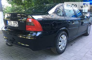 Седан Opel Vectra 2002 в Луцке