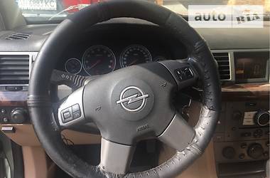 Седан Opel Vectra 2005 в Києві