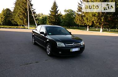 Седан Opel Vectra 2004 в Ромнах