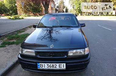 Хэтчбек Opel Vectra 1995 в Полтаве