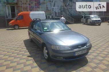 Универсал Opel Vectra 1998 в Гайсине
