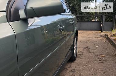 Седан Opel Vectra 2004 в 