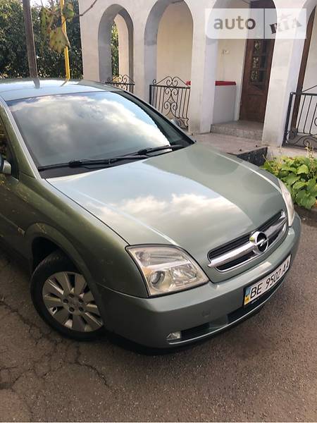 Седан Opel Vectra 2004 в Врадиевке