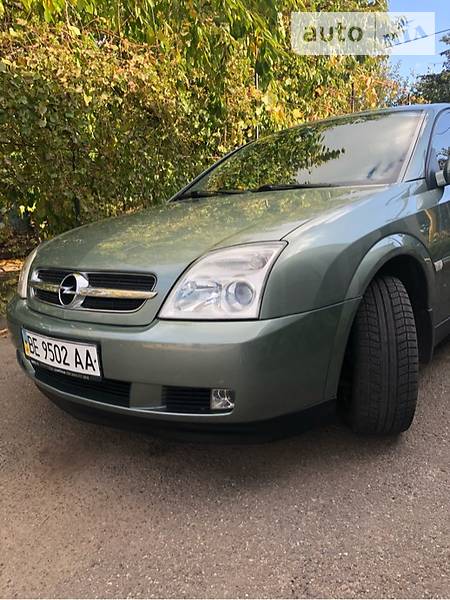 Седан Opel Vectra 2004 в Врадиевке