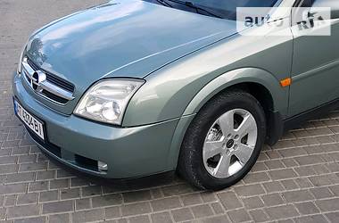 Седан Opel Vectra 2003 в Івано-Франківську