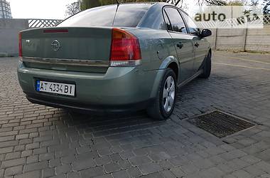 Седан Opel Vectra 2003 в Ивано-Франковске