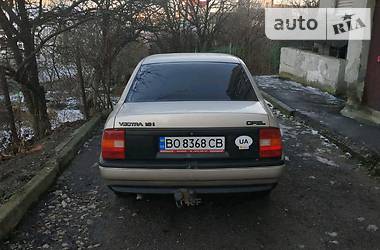 Седан Opel Vectra 1990 в Тернополе