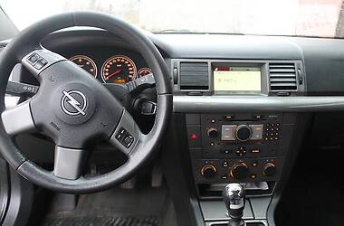 Универсал Opel Vectra 2005 в Радивилове