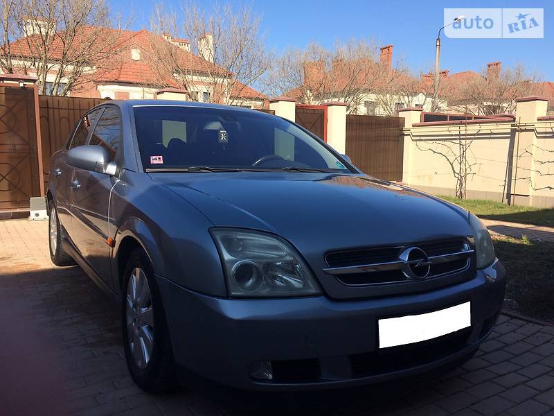 Седан Opel Vectra 2003 в Одесі