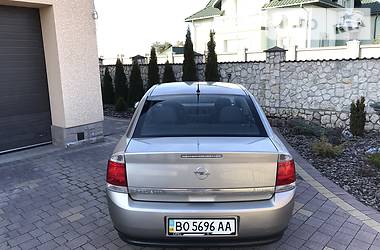 Седан Opel Vectra 2005 в Тернополе