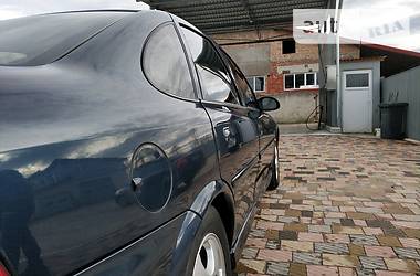 Седан Opel Vectra 2000 в 