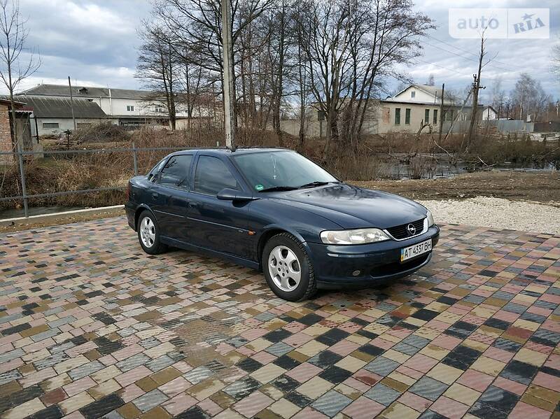 Седан Opel Vectra 2000 в Болехові
