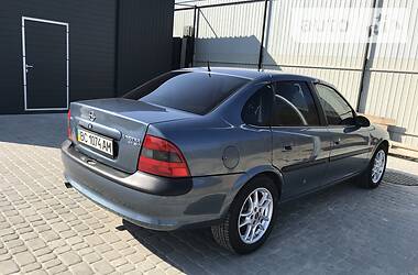 Седан Opel Vectra 1998 в  фото 7 Седан Opel Vectra 1998 в