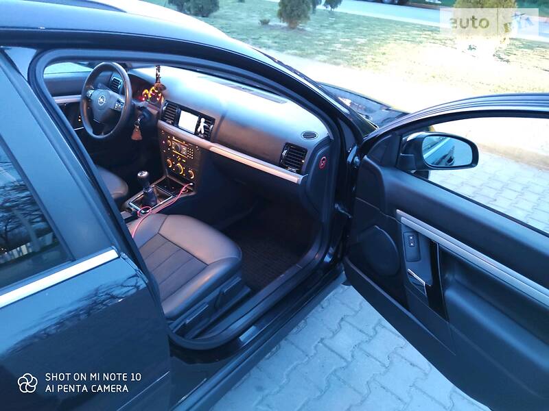 Універсал Opel Vectra 2008 в Чернівцях