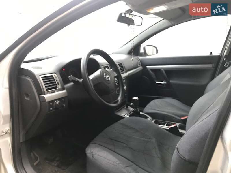 Седан Opel Vectra 2006 в Рахове фото 4 Седан Opel Vectra 2006 в Рахове