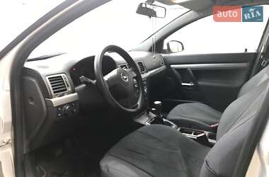 Седан Opel Vectra 2006 в 