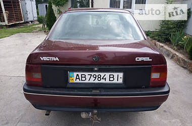 Седан Opel Vectra 1990 в Крыжополе