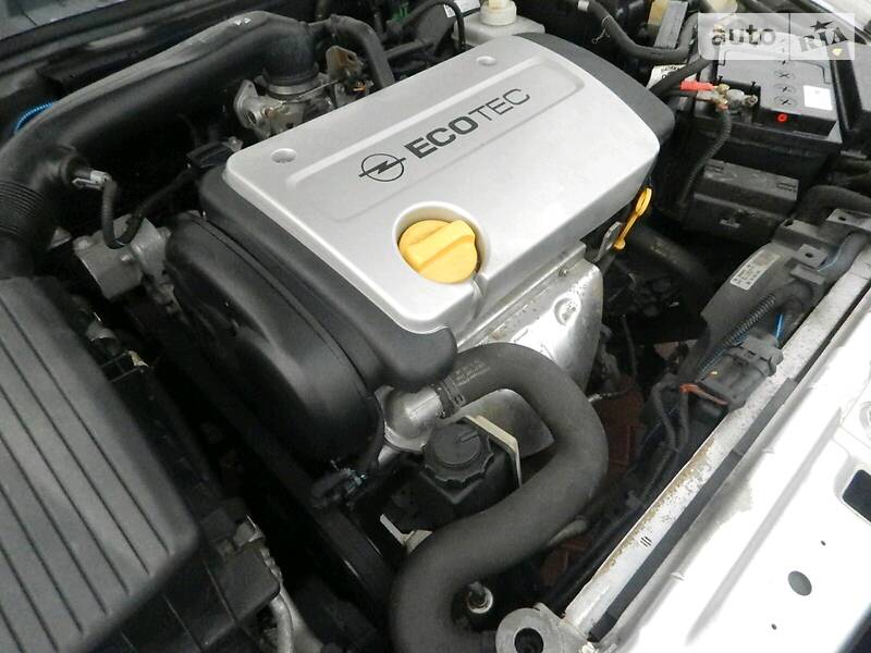 Седан Opel Vectra 2000 в Сарнах