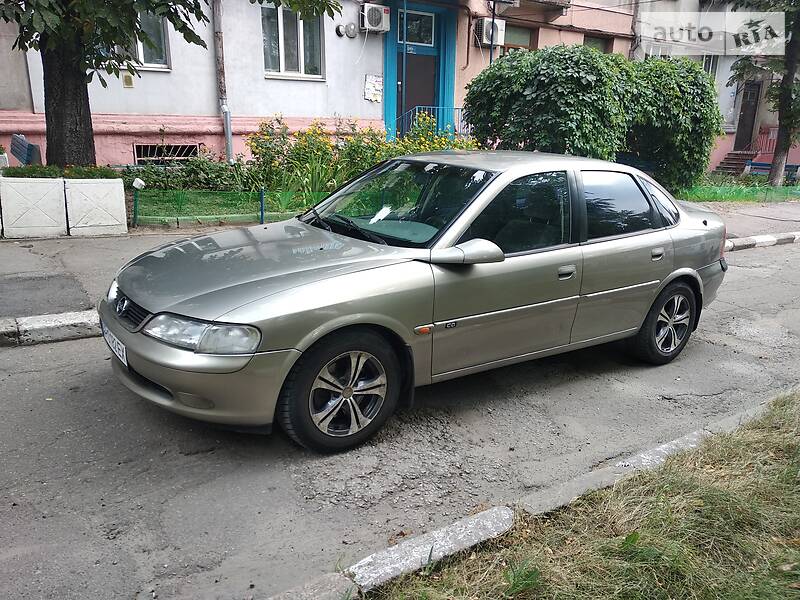Седан Opel Vectra 1997 в Запорожье