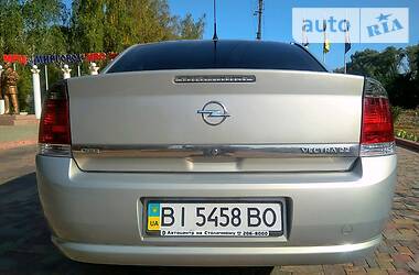 Седан Opel Vectra 2008 в Миргороде