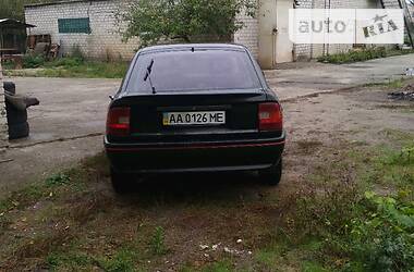 Хэтчбек Opel Vectra 1900 в Нетешине