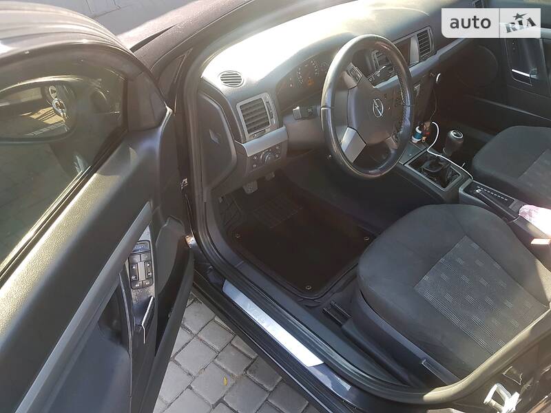 Седан Opel Vectra 2006 в Одесі
