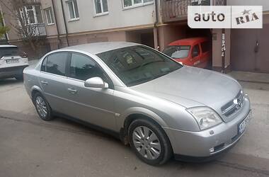 Седан Opel Vectra 2004 в Ивано-Франковске